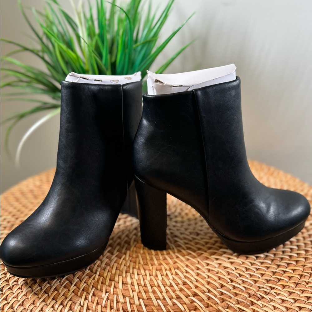 Black size 7 booties. Brand new. Never worn!